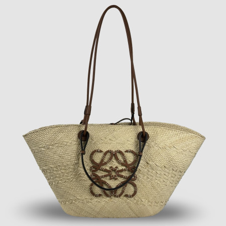 Loewe Paula's Ibiza Shopper Anagram