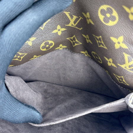 Louis Vuitton Metis