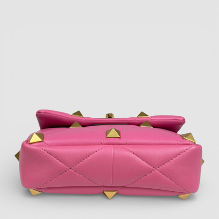 Valentino Roman Stud Medium