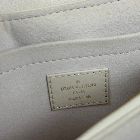 Louis Vuitton New Wave Chain Bag
