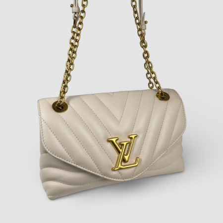 Louis Vuitton New Wave Chain Bag