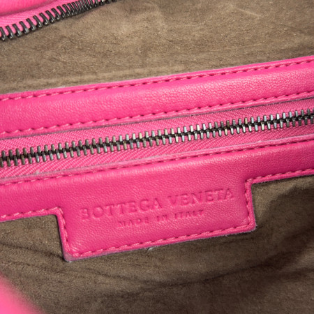 Bottega Veneta Hobo Medium
