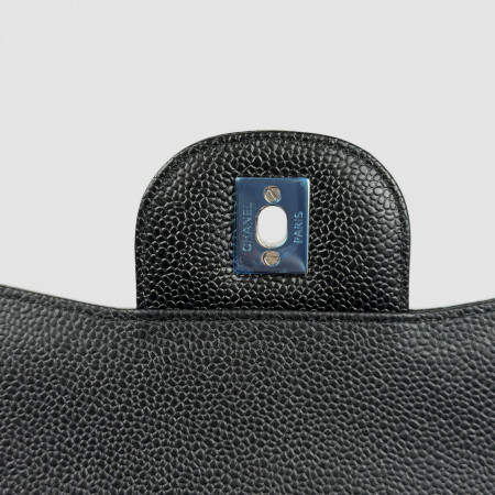 Chanel Jumbo Caviar