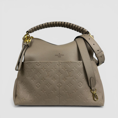 Louis Vuitton Maida Hobo