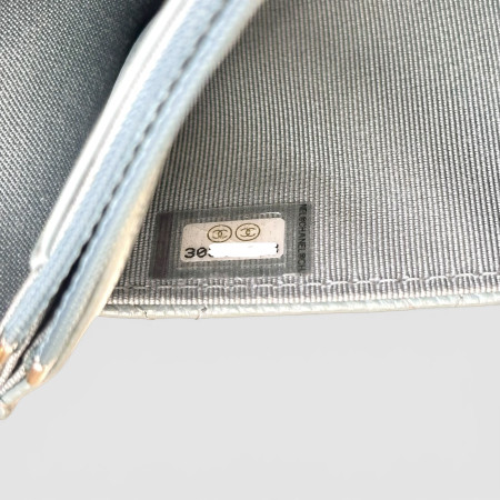 Chanel Wallet On Chain