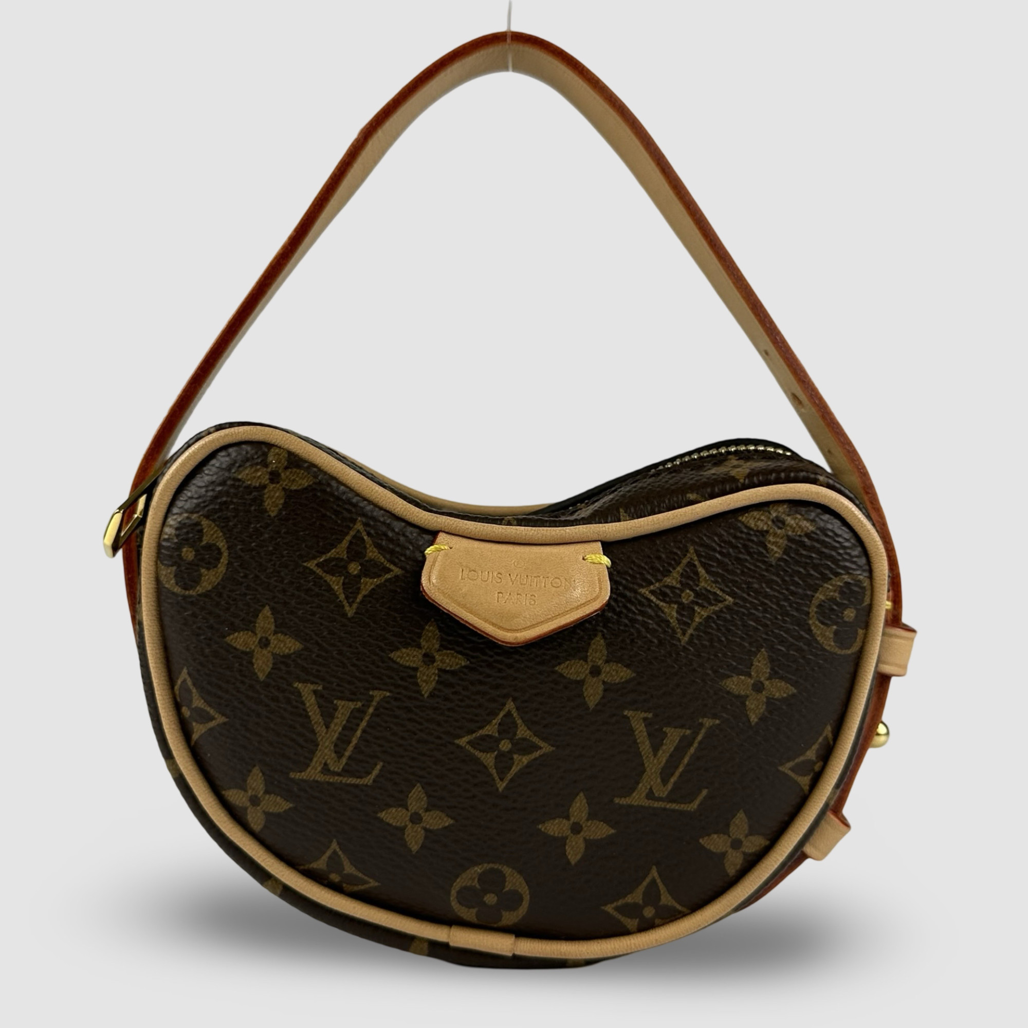 Louis Vuitton Nano Croissant