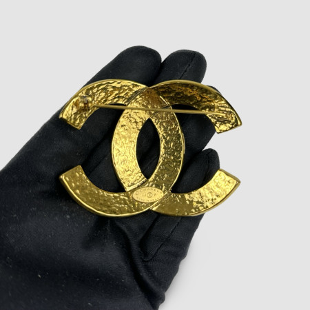 Chanel CC Spilla Vintage