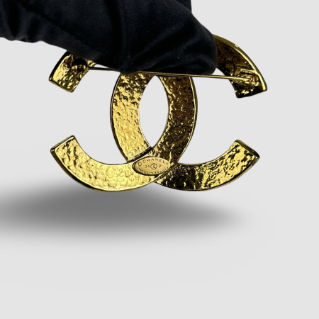 Chanel CC Spilla Vintage